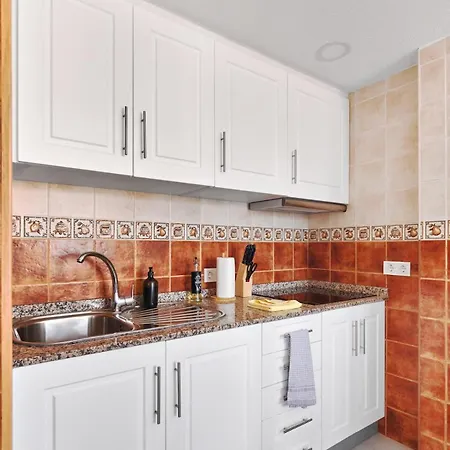 Апартаменты Eliseos Paradise *